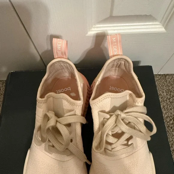 Adidas NMD R1 Linen Vapour Pink - Picture 7 of 9